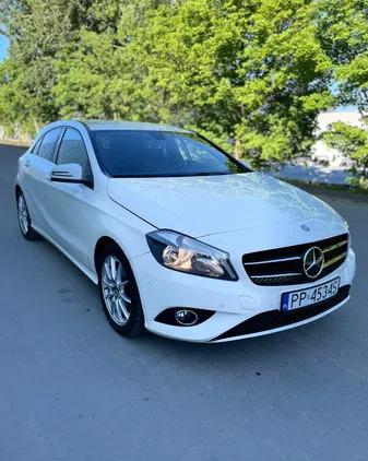 mercedes benz klasa a Mercedes-Benz Klasa A cena 51900 przebieg: 213000, rok produkcji 2013 z Piła